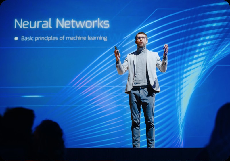 多元的开展通道